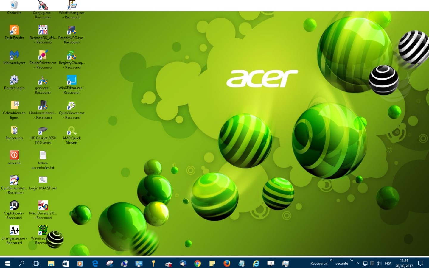 Bande blanche sur bureau.jpg